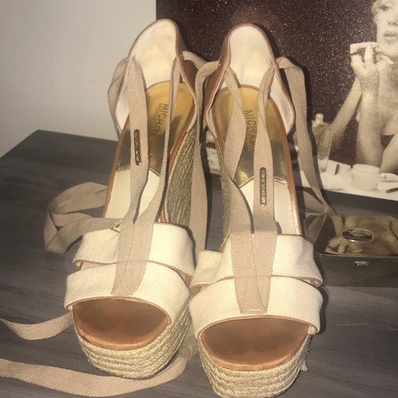 Michael Kors Espadrilles! - Picture 6 of 6